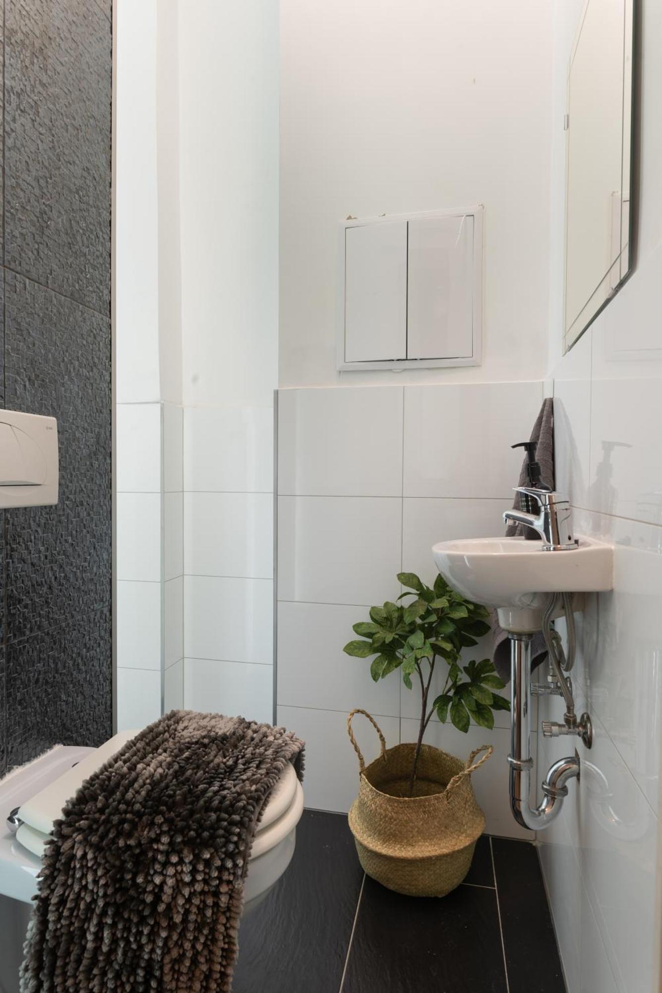 Chic Central 1Br Retreat Near New York Cafe With View 부다페스트 외부 사진